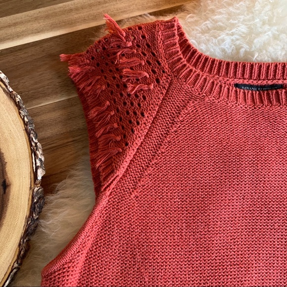 Banana Republic orange tassel cap sleeve sweater - Picture 2 of 4